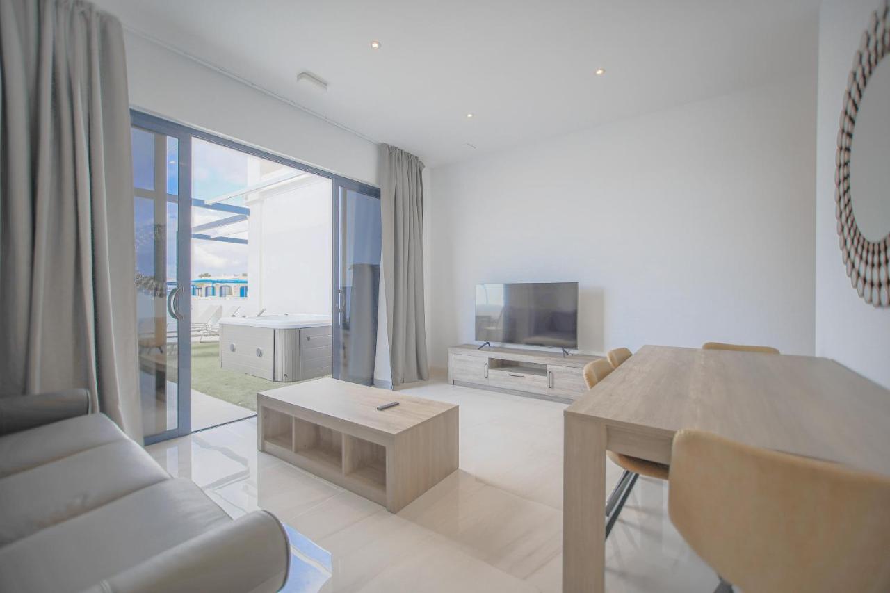 شقة Atlantico Plaza 4A - 1 Bed - 1 Bath بويرتو ذيل كارمين المظهر الخارجي الصورة